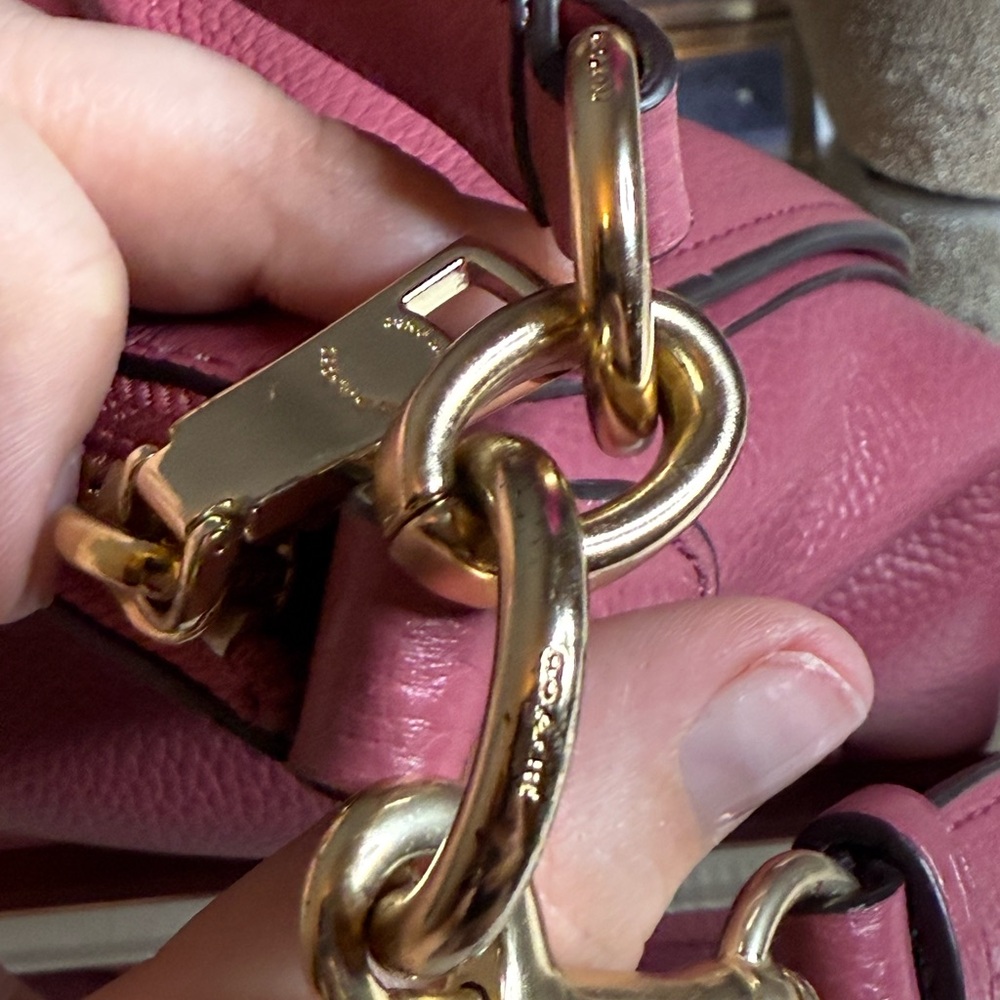Coach Pink Leather Shoulder Bag with Gold Accents - Picture 5 of 16